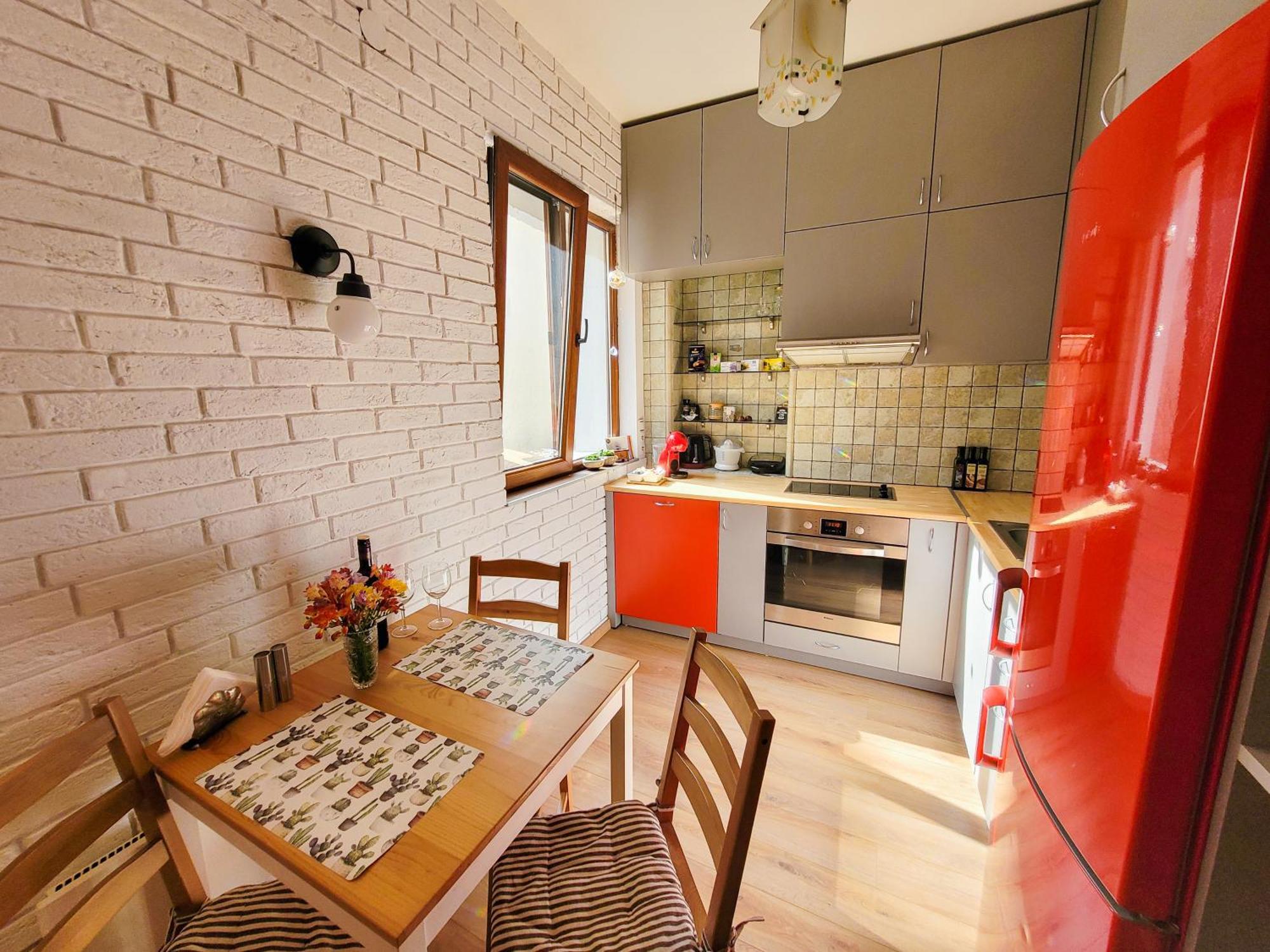 Spacious 1 Bed Flat Near Vitosha Blvd Szófia Kültér fotó